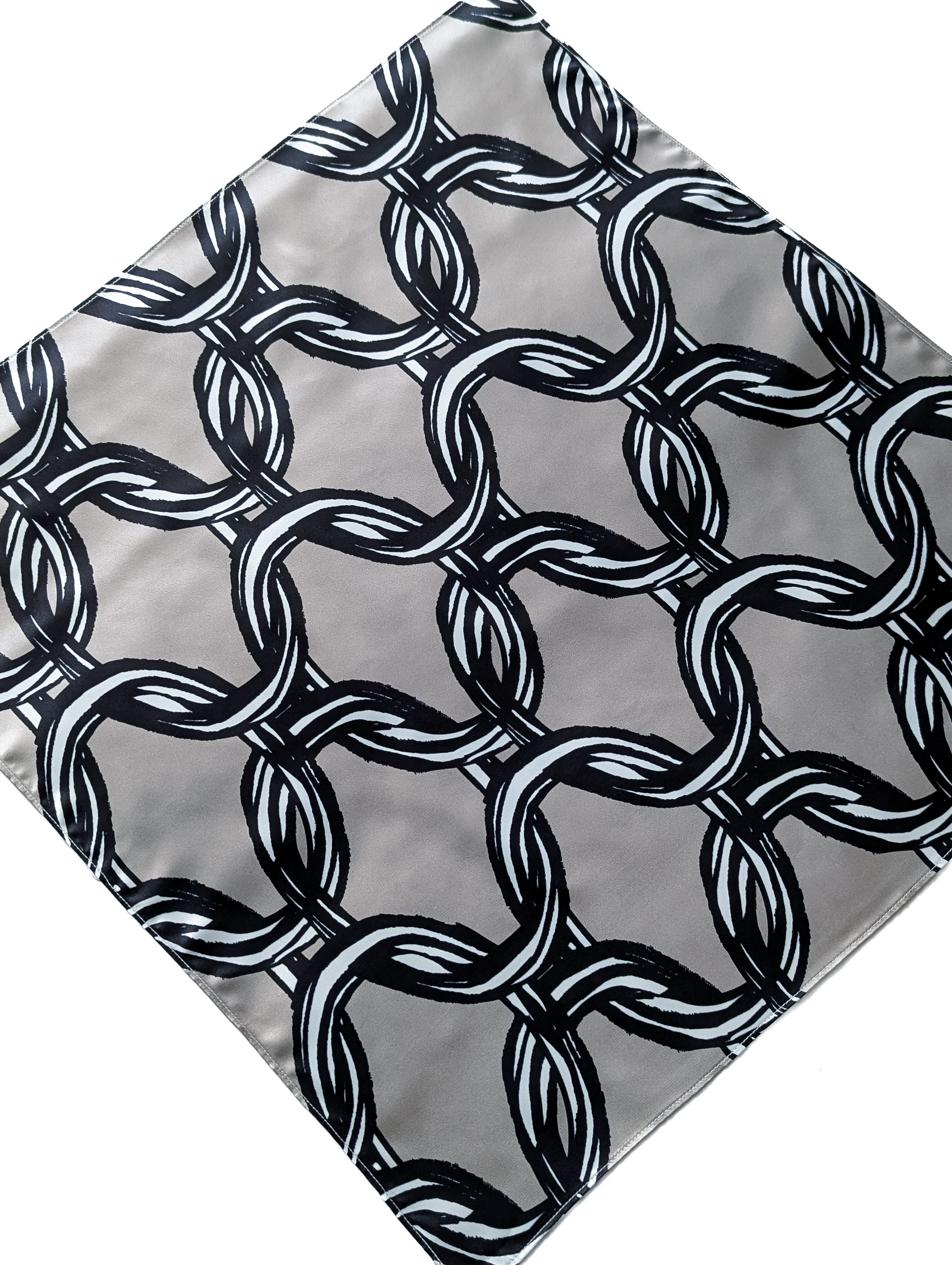 Chain Link Neckerchief